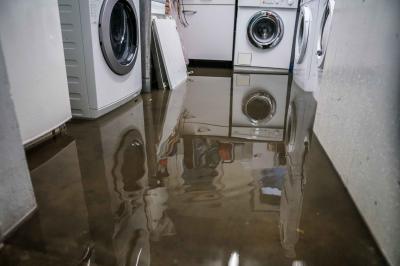 Plochingen: Keller laeuft bei Starkregen voll