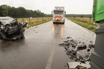 Dettenheim: Toedl. Verkehrsunfall auf der B36 fordert ein Todesopfer