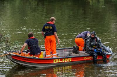 Plochingen: Kind wohl in den Neckar gefallen - Groessere Suchmassnahmen im Bereich Plochingen