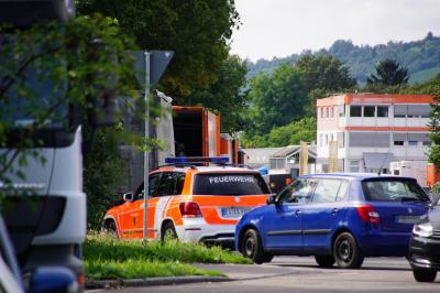 Esslingen: 300-500 Meter grosser Oelfleck auf dem Neckar