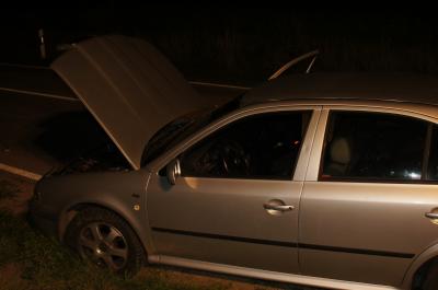 Altdorf: Pkw kommt von der Fahrbahn ab