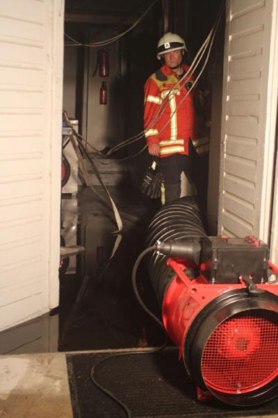 Munderkingen: Akku loest Brand aus - Feuerwehr verhindert groesseren Brand im Ortskern.