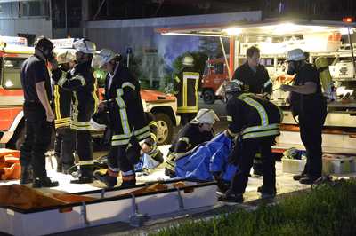 Deizisau: Gefahrguteinsatz bei Messerhersteller