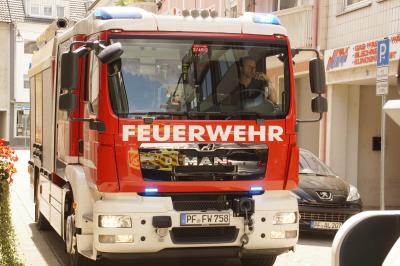 Pforzheim: Kuechenbrand in der Innenstadt ruft Feuerwehr auf den Plan