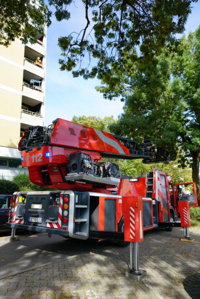Ostfildern-Ruit: Balkonbrand loest groesseren Einsatz aus 