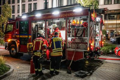 Leinfelden-Echterdingen: Hochzeitsfeier durch Feuerwehreinsatz unterbrochen - Brandgeruch im Hotel