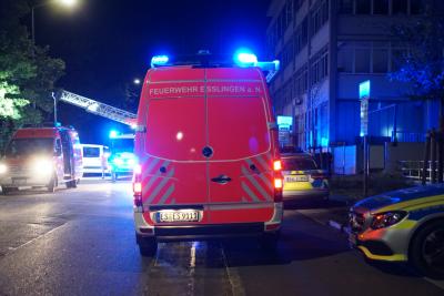 Esslingen: Person vermutlich in Neckar gestuerzt
