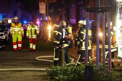 Pforzheim: Die Feuerwehr wurde zu einem Kellerbrand gerufen - drei Personen Verletzt