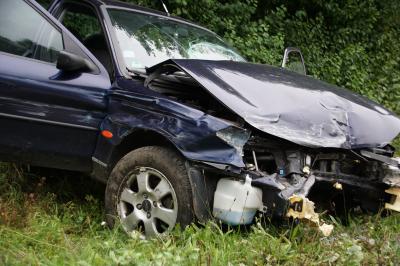 Ilsfeld: Schwerer Verkehrunfall auf der A81, Fahrer fluechtet
