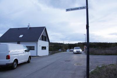 Muehlacker-Grossglattbach: In einem Garten wurde eine Panzersprenggranate gefunden - Sprengung Erfolgreich