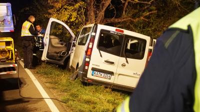 Birkenfeld: schwerer Verkehrsunfall mit Kleinbus fordert zwei schwer Verletzte