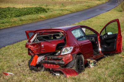 Holgerlingen: Zwei mal Totalschaden nach heftigem Auffahrunfall
