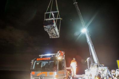 Sindelfingen- Maichingen: 3 Personen bei schwerem Unfall getoetet