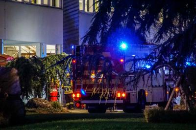 Leonberg: Geplatzter Hydraulikschlauch setzt Maschine in Brand