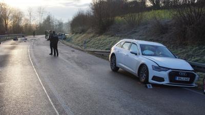 Illingen: Frau bei Glaetteunfall toedlich verletzt