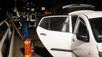 Birkenfeld - Unfall unter Alkohol - Frontalzusammenstoss auf der B294 fordert vier Verletzte Personen