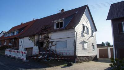 Dobel: Wohnhausrand fordert die Feuerwehr mit einem Grosseinsatz - die Ruine