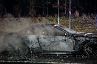 Boeblingen: BWM brennt vollstaendig aus