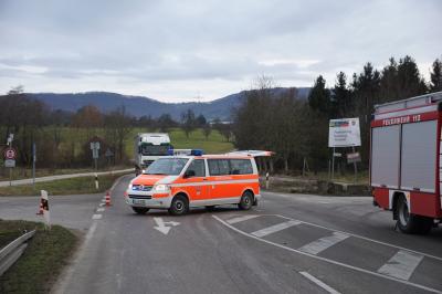 Aichelberg: Zwei verletzte nach schwerem Verkehrsunfall am Autobahnzubringer