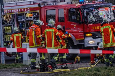 Reichenbach a.d. Fils: Verfolgungsfahrt der Polizei endet im Unfall - mehrere Verletzte