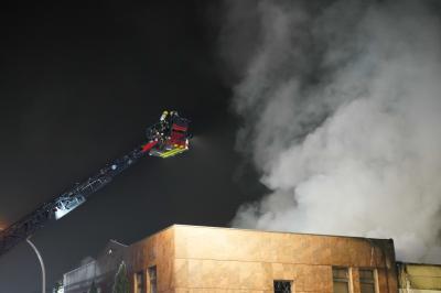 Ilsfeld: Vollbrand bei Holzpalettenfirma