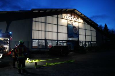Wernau: Starke Rauchentwicklung im Eisstadion