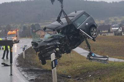 Ammerbuch-Entringen: Frau kommt bei schwerem Unfall ums Leben 