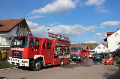 Kleinaspach: Grosseinsatz der Rettungskraefte nach Kellerbrand
