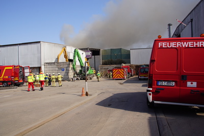 Remseck-Neckargroeninge:Brand in Recyclingfirma