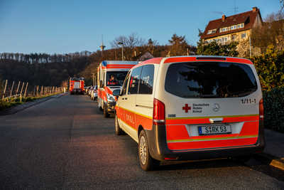 Stuttgart-Ost: ueberhitzte Wasserpfeife loest Wohnungsbrand aus - Hund gerettet