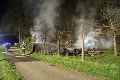 Pliezhausen: Gartenhaeuser abgebrannt