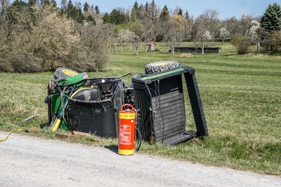 Rutesheim:  Unfall auf dem Feldweg 