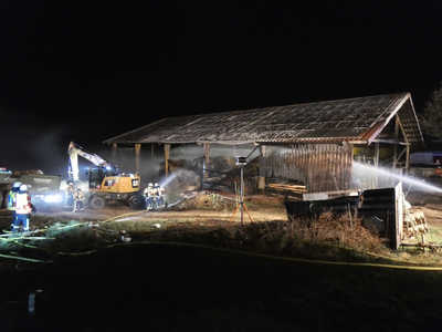 Ehingen-Frankenhofen: Brand in landwirtschaftlichem Anwesen verursacht am Montagabend einen hohen Sachschaden