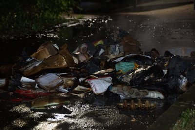 Esslingen: Muelltonne in Brand geraten