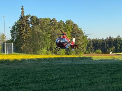 Gaeufelden-Oeschelbronm: Person im alten Steinbruch abgestuerzt 