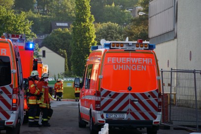 Uhingen: Gluehender Eisenstaub loest Feuerwehreinsatz aus