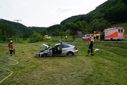Gosbach: Schwerer Verkehrsunfall auf der K1447 - 4 Schwerstverletzte