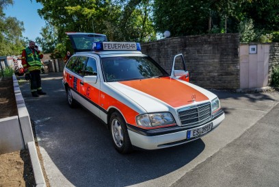 Leinfelden-Echterdingen-Oberaichen: Essen auf dem Herd ruft Feuerwehr waehrend anderem Einsatz auf den Plan
