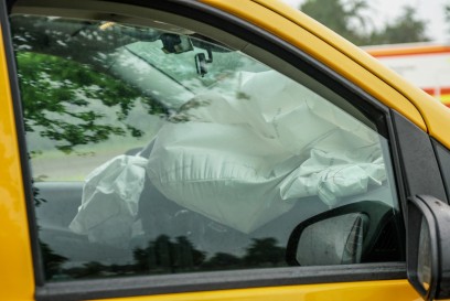 Aichwald: Auffahrunfall fordert Verletzte