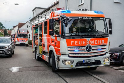 Esslingen-Berkheim: Kellerbrand fordert zwei Verletzte