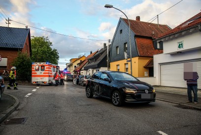 Weil im Schoenbuch: Verkehrsunfall in der Bahnhofstrasse in Weil im Schoenbuch