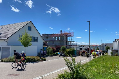 Ehningen: Brand auf Neubaudach