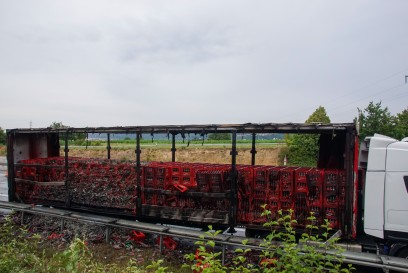 Gerlingen: Brennender LKW auf der A81