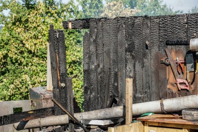 Schorndorf-Schornbach: Schuppenbrand fordert ein Todesopfer