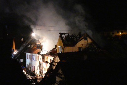 Trochtelfingen-Maegerkingen: Dachstuhlbrand an Wohnhaus