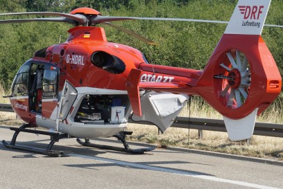 Wimsheim: schwerer Lkw Unfall mit drei Lastwagen - zwei Personen schwer Verletzt