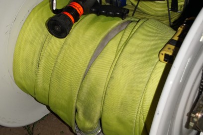 Benningen a.N. : Brand eines Holzlagers mit Reisig 