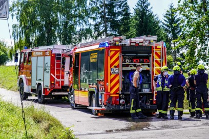 Wernau: Huehnerunterstand in Flammen - Huehner gerettet