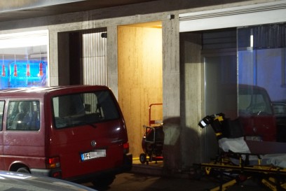 Pforzheim: Dachgeschosswohnung geraet in Brand - Wohnung verraucht