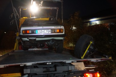 Nuertingen: Frontalzusammenstoss mit mehreren verletzten auf der B297